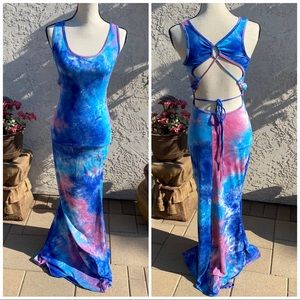 New! Gorgeous Tye Dye Bodycon Maxi Dress